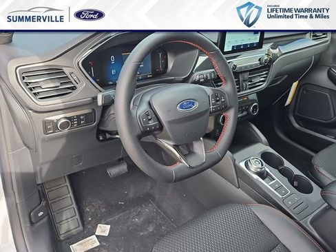 New 2026 Ford Escape ST-Line FWD image 18