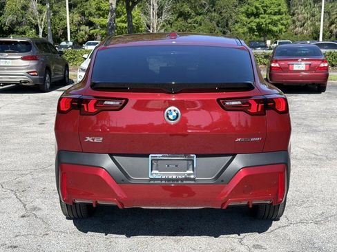 Used 2025 BMW X2 xDrive28i AWD/4WD image 4