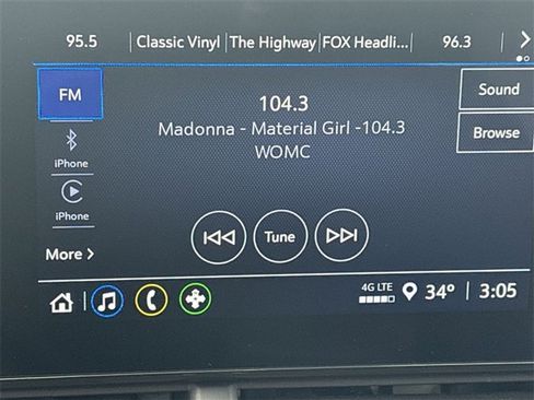 Used 2024 Chevrolet Trax RS w/ Driver Confidence Package image 13