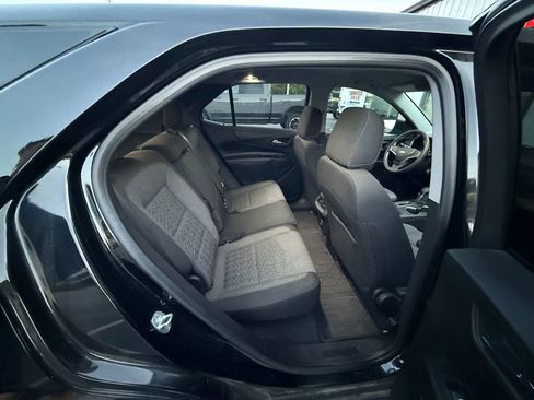 Used 2022 Chevrolet Equinox LT FWD image 9