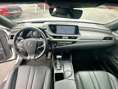 Used 2019 Lexus ES 350 F Sport w/ Accessory Package FWD image 3