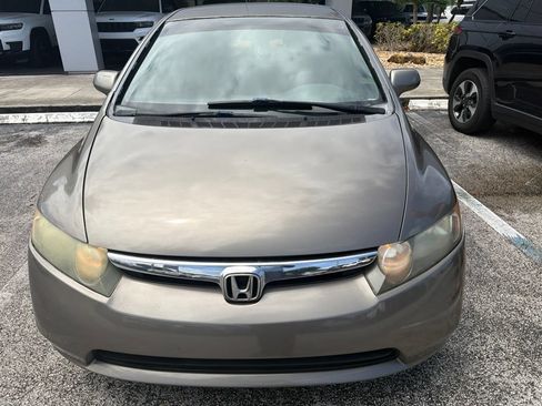 Used 2008 Honda Civic LX image 2