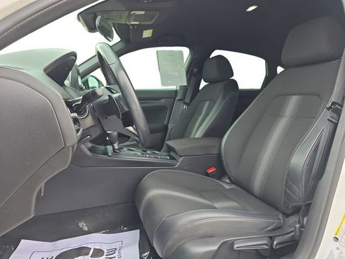 Used 2023 Honda Civic Sport image 10