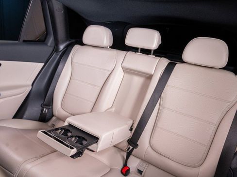 New 2026 Mercedes-Benz GLC 300 4MATIC image 24