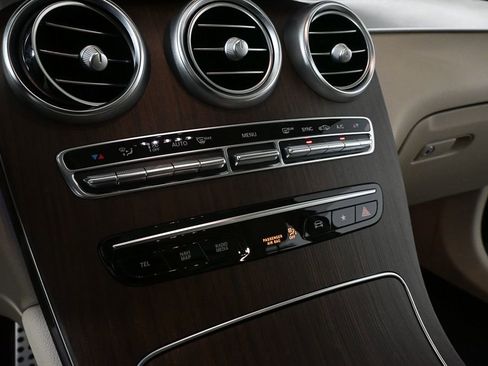 Certified 2022 Mercedes-Benz GLC 300 4MATIC image 13