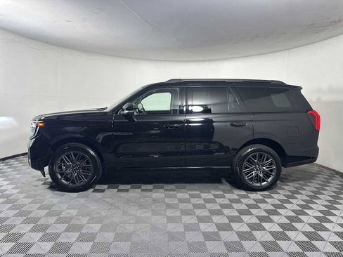 Used 2025 Ford Expedition Platinum w/ Stealth Performance Package image 4
