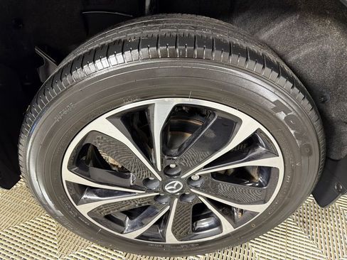 Used 2023 MAZDA CX-5 AWD 2.5 S w/ Premium Package image 19