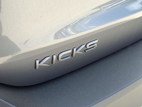 New 2026 Nissan Kicks SV w/ Charging Package FWD image 8