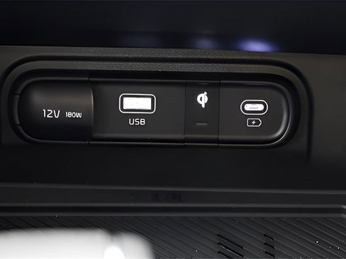 Used 2024 Kia Sportage X-Line w/ X-Line Premium Package image 34