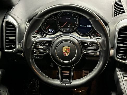 Used 2016 Porsche Cayenne GTS AWD/4WD image 8