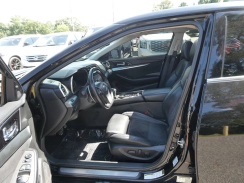 Used 2016 Nissan Maxima SR FWD image 14