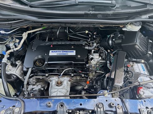 Used 2015 Honda CR-V LX image 33