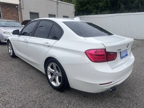 Used 2013 BMW 328i xDrive Sedan AWD/4WD image 5