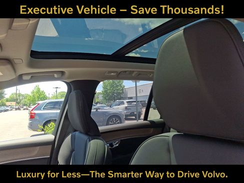 Certified 2026 Volvo XC90 B6 Plus w/ Protection Package Premier AWD/4WD image 14