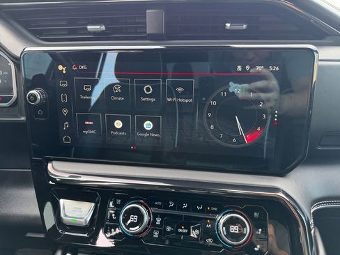 Used 2023 GMC Sierra 1500 AT4X AWD/4WD image 26