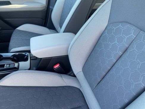 New 2026 Subaru Forester AWD/4WD image 18