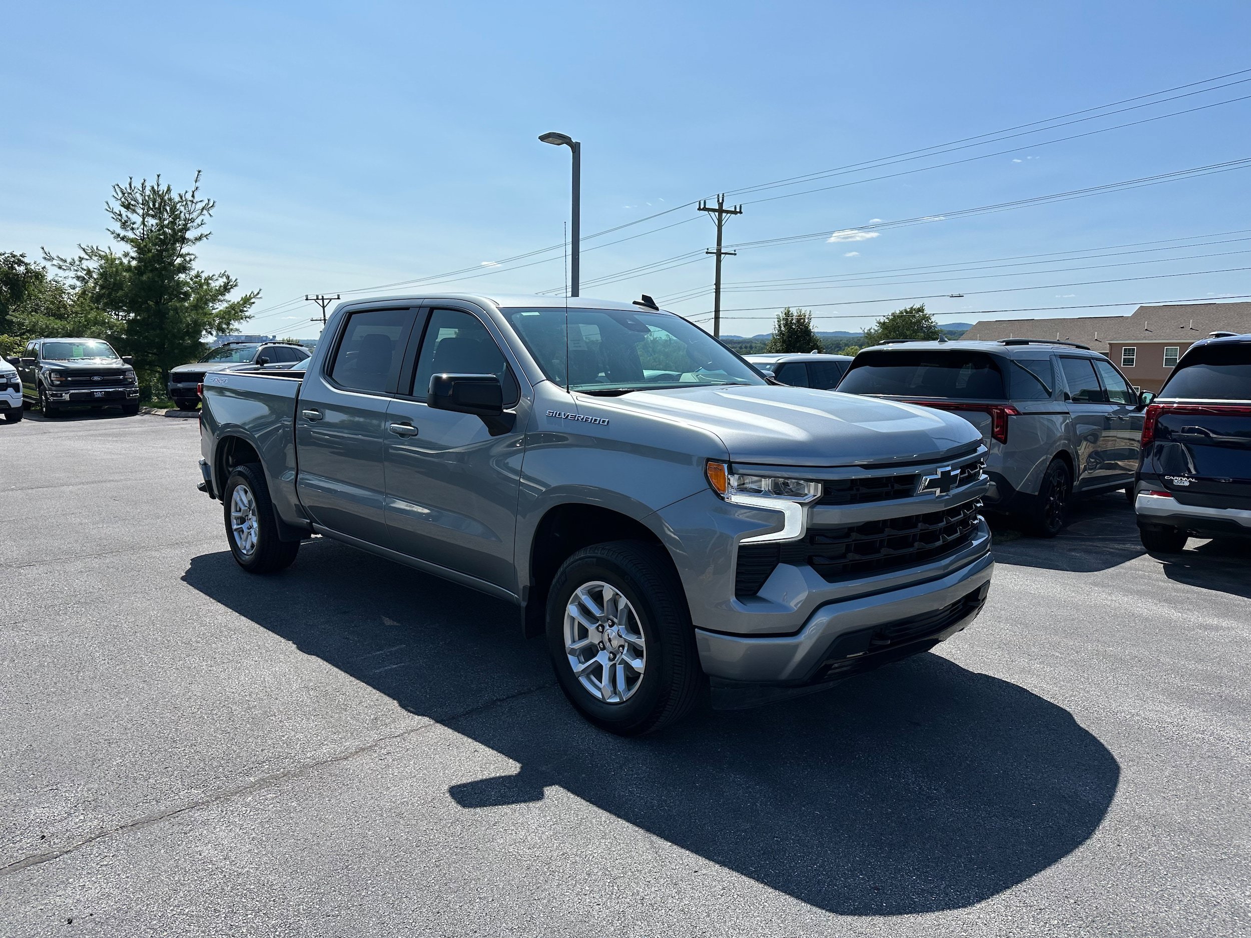 Used 2026 Chevrolet Silverado 1500 RST AWD/4WD image 1