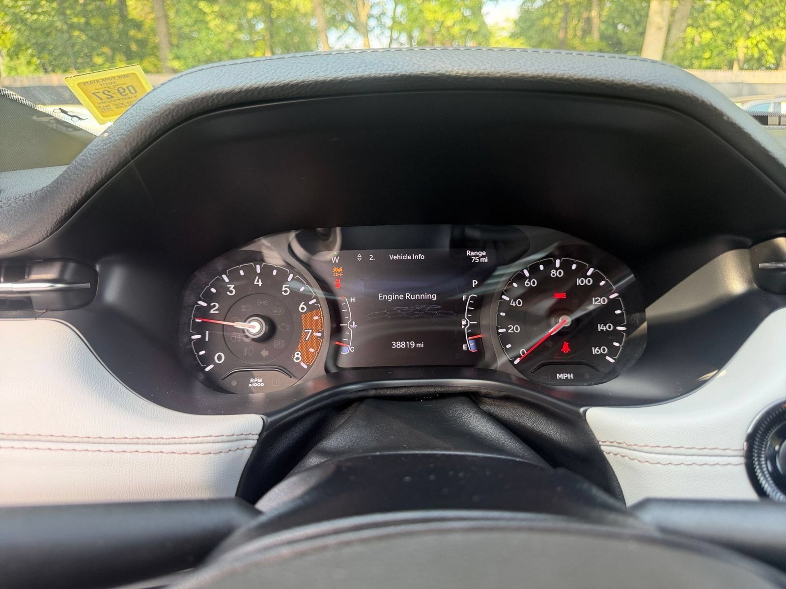 Used 2025 Jeep Compass Limited AWD/4WD image 39