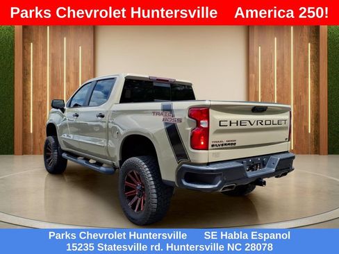 Certified 2022 Chevrolet Silverado 1500 LT Trail Boss w/ LT Trail Boss Premium Package AWD/4WD image 29