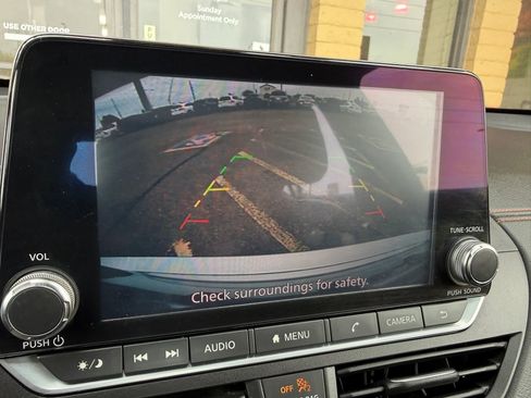 Used 2022 Nissan Altima 2.5 SR FWD image 32