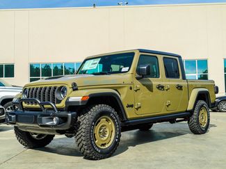 New 2026 Jeep Gladiator Willys AWD/4WD video 1