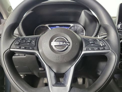 Used 2024 Nissan Sentra SV FWD image 15