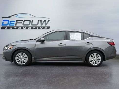 Used 2023 Nissan Sentra S FWD image 6