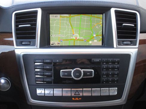 Used 2015 Mercedes-Benz GL 320 BlueTEC 4MATIC image 20