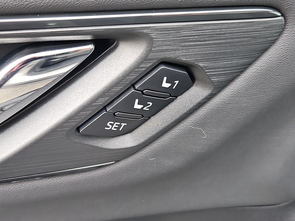 New 2026 Subaru Outback Touring XT AWD/4WD image 11