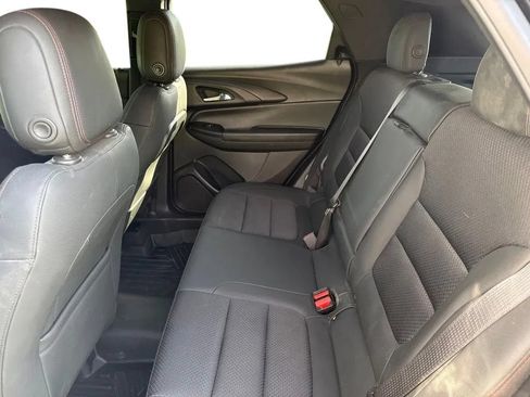 Used 2022 Chevrolet TrailBlazer RS w/ Technology Package AWD/4WD image 28