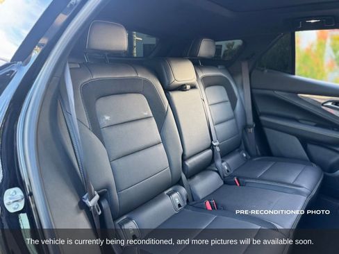 Used 2024 Chevrolet Blazer EV LT AWD/4WD image 13
