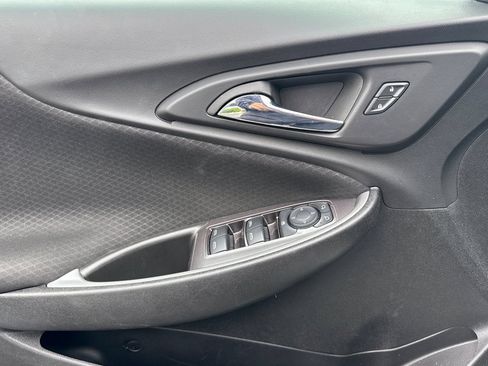 Used 2023 Chevrolet Malibu LT FWD image 16