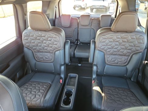 New 2026 Nissan Armada Platinum AWD/4WD image 37