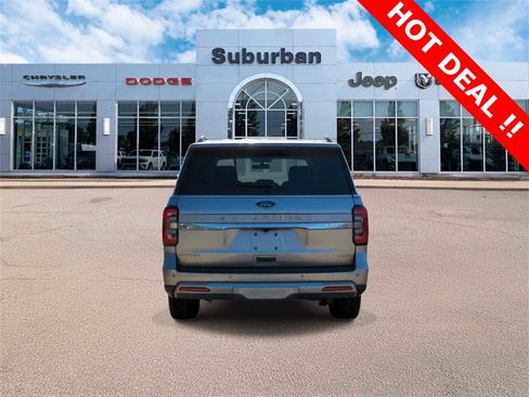 Used 2023 Ford Expedition Max Limited image 7