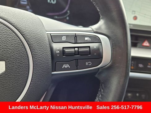 Used 2023 Kia Sportage EX FWD image 25