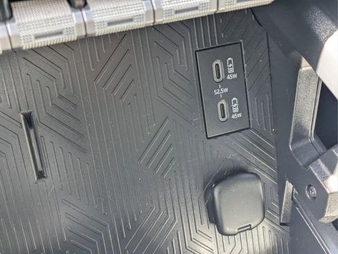 Certified 2025 Toyota Tacoma SR5 image 24