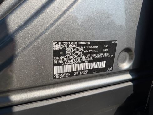 Certified 2023 Subaru Solterra AWD image 16