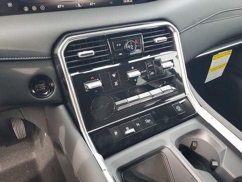 New 2026 Nissan Armada SV image 17