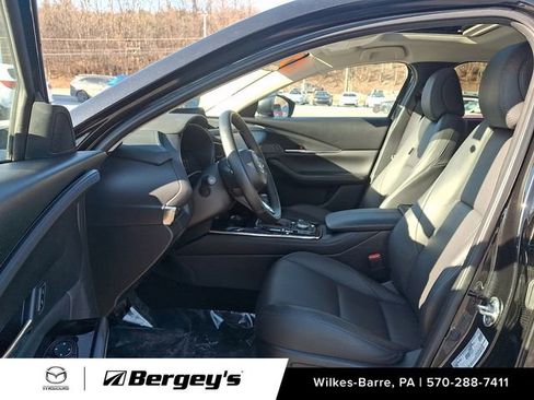 Certified 2025 MAZDA CX-30 AWD 2.5 S w/ Preferred Package image 16