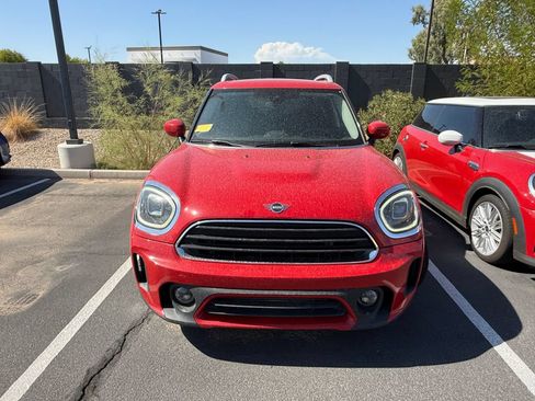 Used 2024 MINI Cooper Countryman FWD image 3