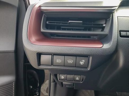 Used 2026 Toyota Prius Plug-In Hybrid FWD image 12