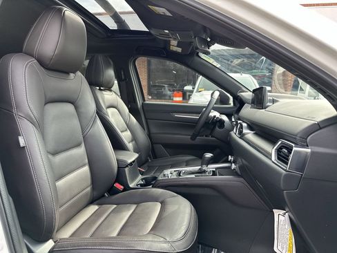 Certified 2025 MAZDA CX-5 Signature image 25