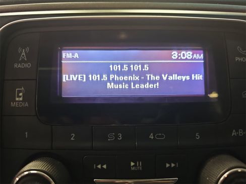 Used 2016 RAM 1500 Express image 21