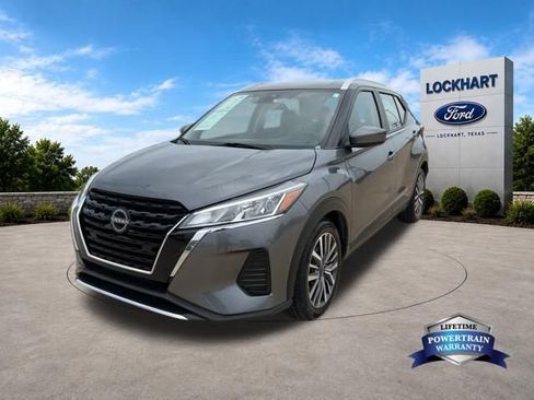 Used 2024 Nissan Kicks SV FWD image 3