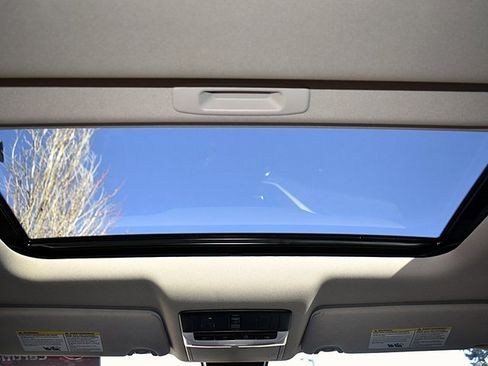 Used 2024 Nissan Altima 2.5 SV w/ SV Premium Package image 26