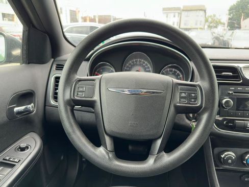 Used 2012 Chrysler 200 LX FWD image 20