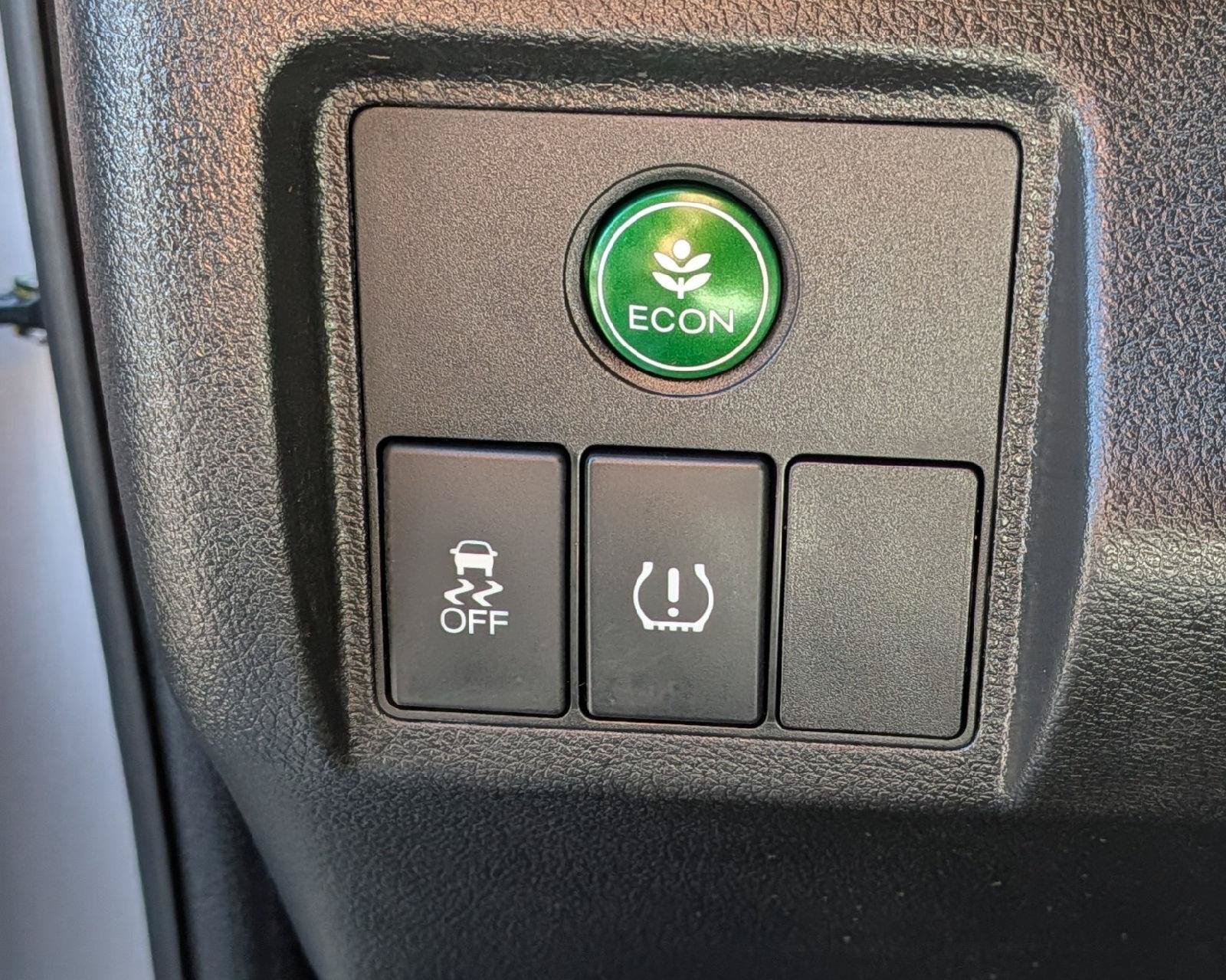 Certified 2022 Honda HR-V Sport image 15