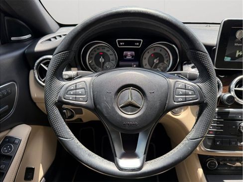Used 2016 Mercedes-Benz CLA 250 image 13