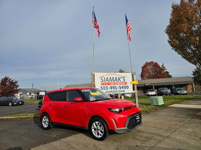 Used 2023 Kia Soul LX w/ Option Group 015