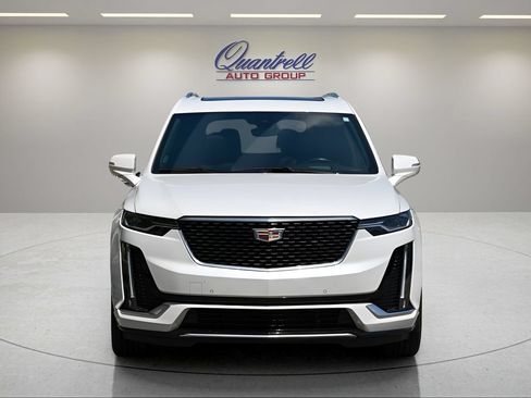 Used 2023 Cadillac XT6 Premium Luxury w/ Technology Package AWD/4WD image 9